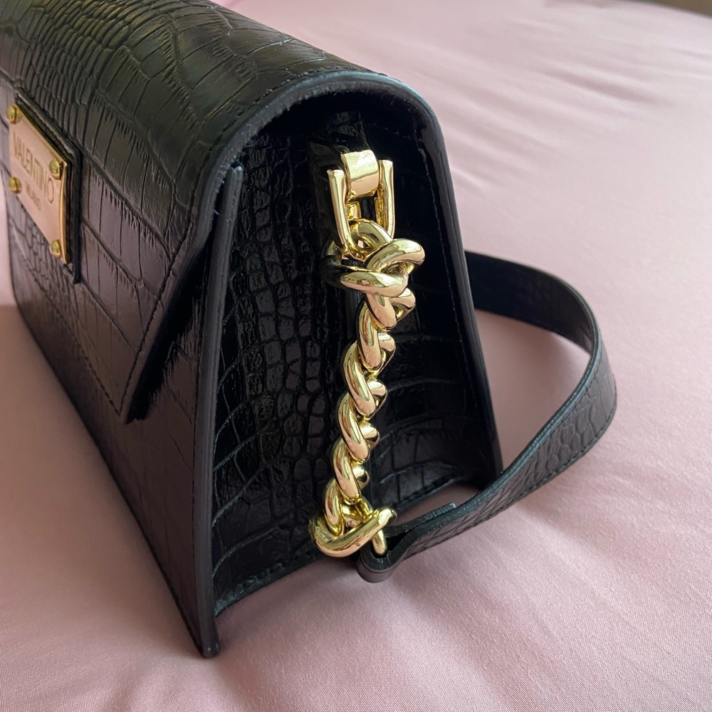 Black Valentino - Picture 9 of 14